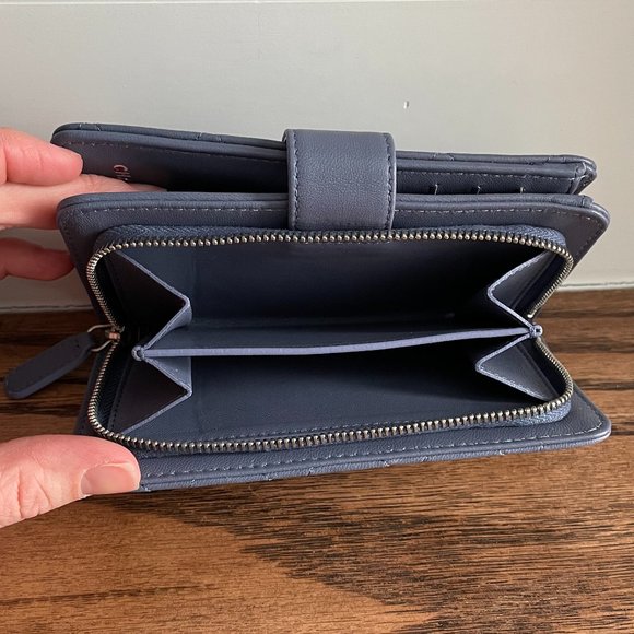 Chanel | 2011 French Purse wallet - Picture 7 of 13